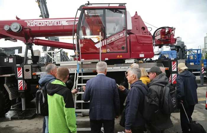 Автокран «Комсомолец» КС-55721-6В-1 на CTT EXPO 2026