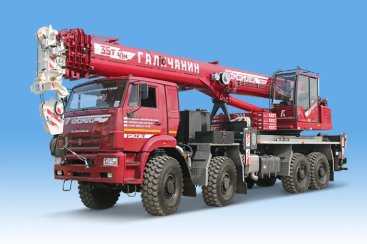 Автокран ГАЛИЧАНИН КС-55721-5В-1 «КОМСОМОЛЕЦ»