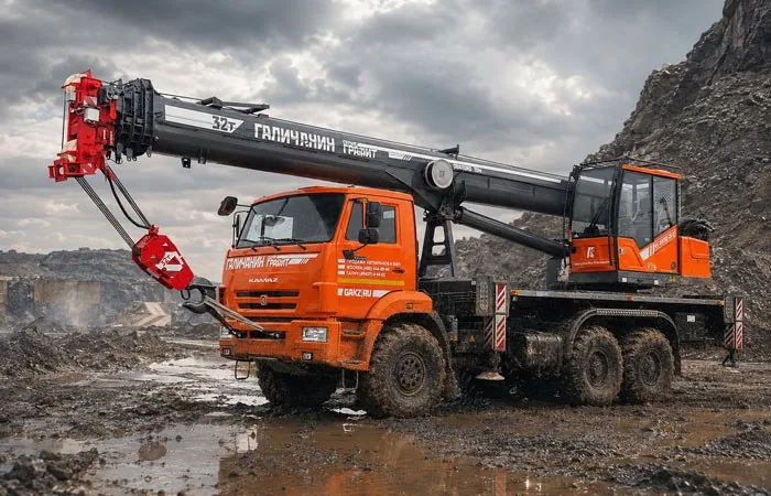 Автокран «Графит» на объекте